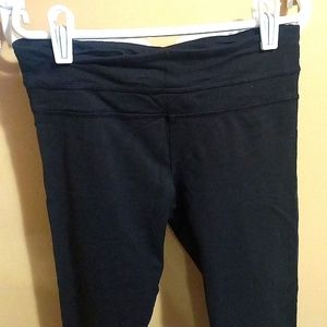 Lululemon cropped mesh capri